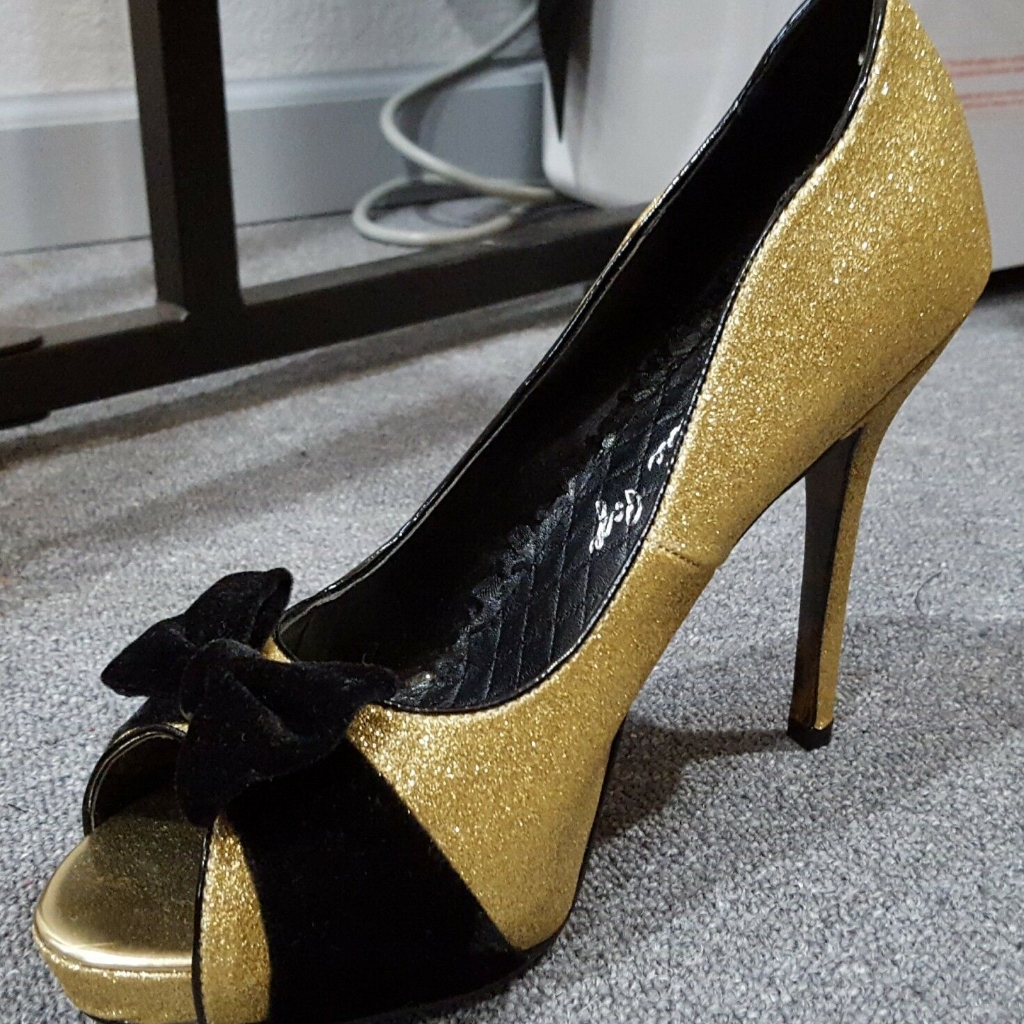 Bettie Page Gold Peep Toe Stilleto Velvet Bow Heel